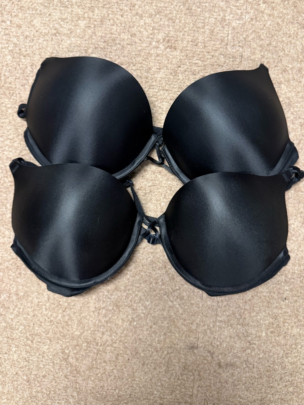 Victoria’s Secret 2pc. Bombshell Add 2 Cups Smooth Push-Up Bra